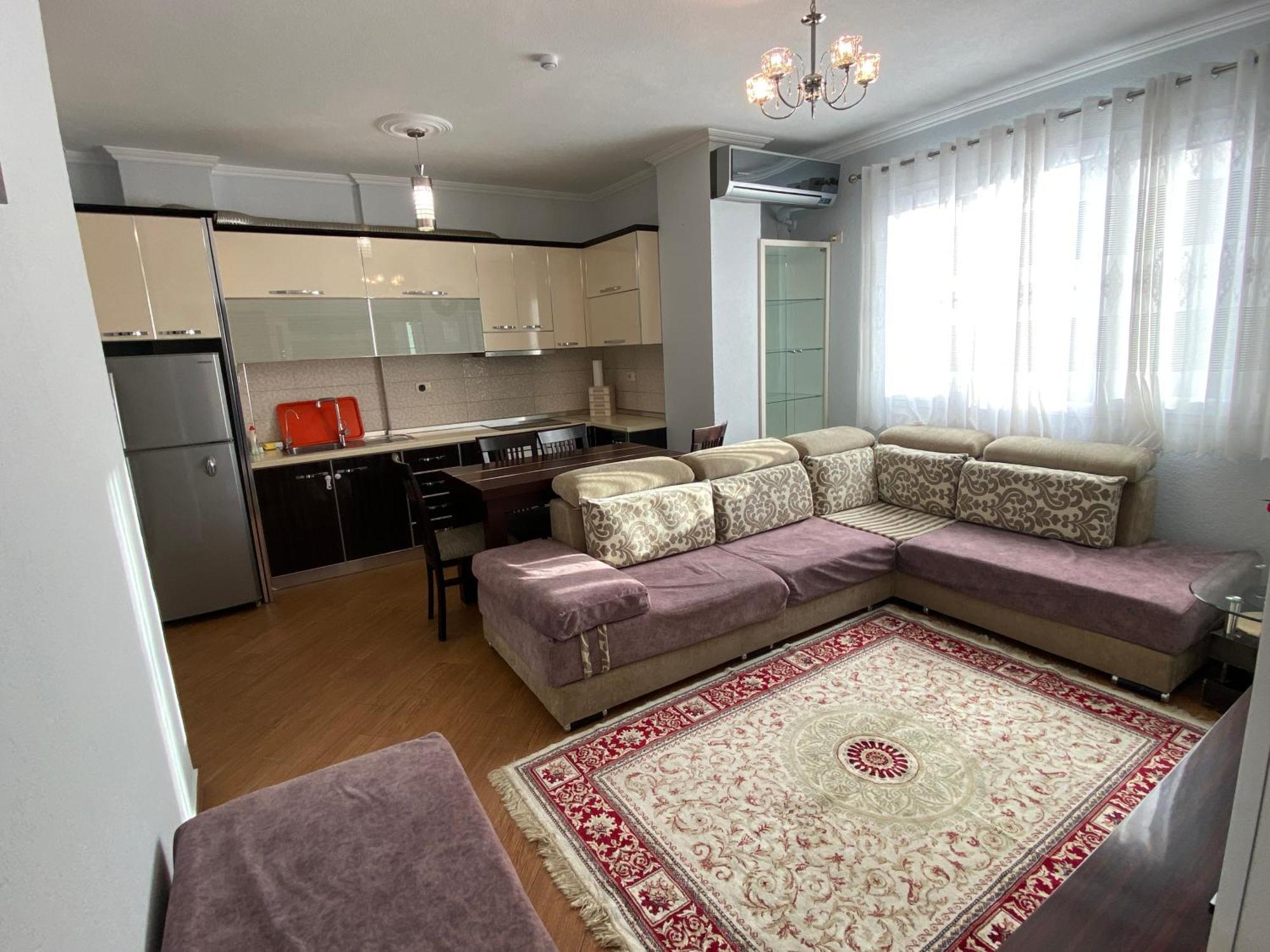 Comfortable 2-Br For 4 地拉那 外观 照片